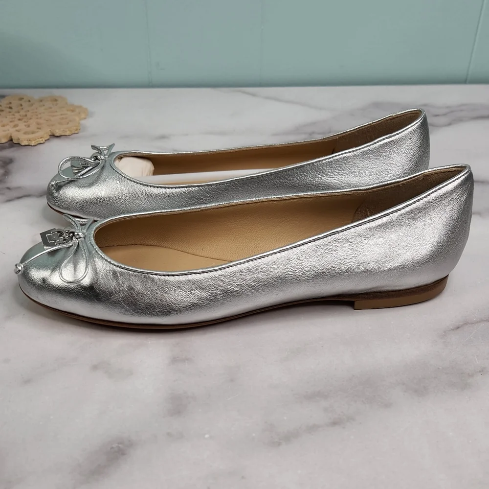 Longchamp Metallic Silver Leather Ballet Flat with Bow